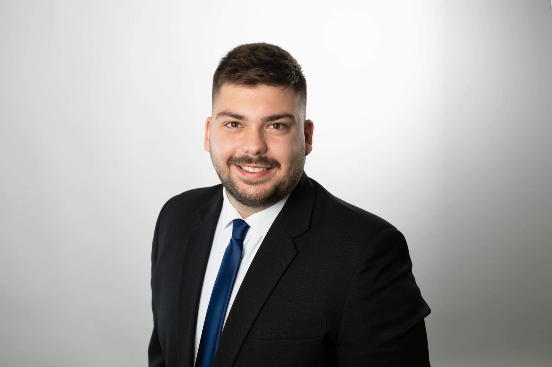 Novus Insurance Brokers - Ειδικός σε Οικογενειακή Ασφάλιση Υγείας